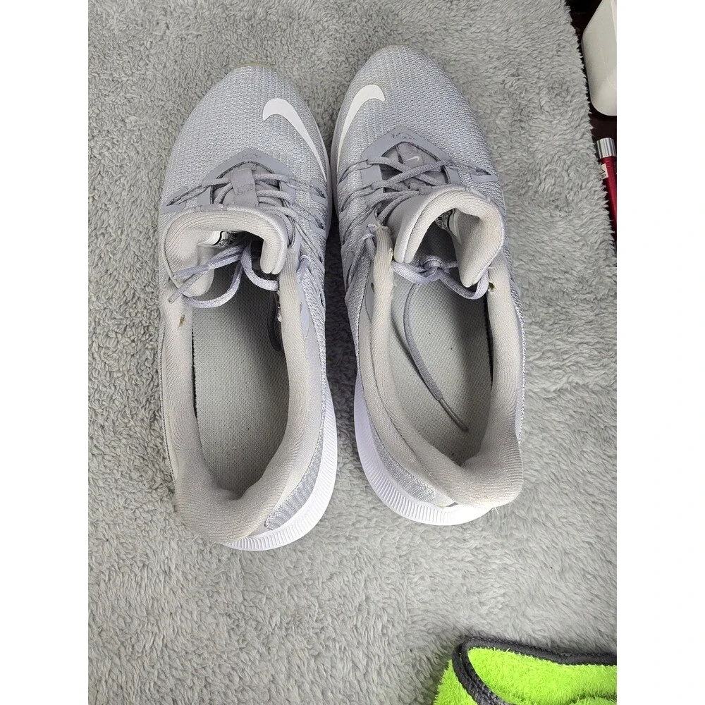 Nike Shoes Mens Size 7.5 Quest Sneakers Gray White Running Athletic